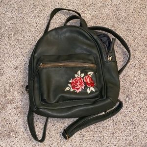 francesca’s mini backpack